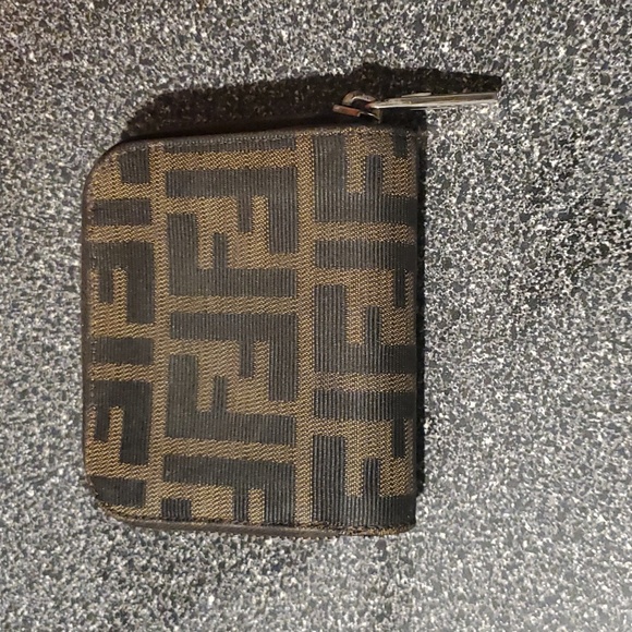 Fendi Zucca Monogram Compact Zippy Wallet - Picture 2 of 15